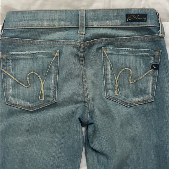 Women’s Citizens of Humanity crop jean - Picture 4 of 7